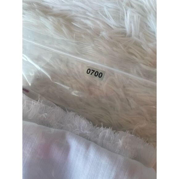 AOLA Jeans Los Angeles Zoe ruffle hem jeans white women’s size 25 - Picture 12 of 12